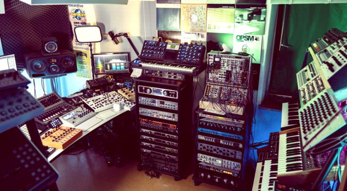 Studio full 01 2023